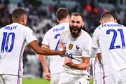 �quipe de France : de "banni" � h�ros, Mbapp�, le Ballon d'Or... Benzema se confie