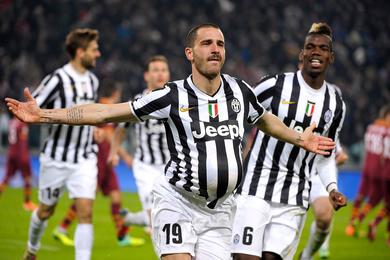 Italie : la Juventus ramne la Roma sur terre, gale son record et assomme le championnat !