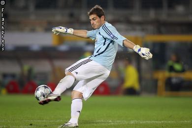 La folle offre de City  Casillas