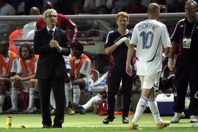 Domenech en veut à Wiltord pour le coup de boule de Zidane