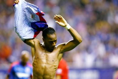 Transferts : la FIFA bloque Drogba, Marseille peut lui dire adieu...