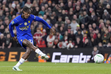 Chelsea : la premi�re totalement rat�e d'Emegha