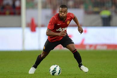 Manchester United : Ferguson met la pression sur Evra