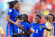 Les Bleues filent en quarts - Dbrief et NOTES des joueurs (France 2-1 Belgique)