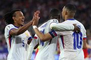 Les Bleus résistent au choc - Débrief et NOTES des joueurs (Autriche 0-1 France)