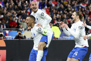 Equipe de France : le "roi Mbapp" et les Bleus ont impressionn la presse franaise et trangre !
