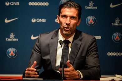 PSG : une introduction en Franais, ses envies et ses ambitions... Le meilleur de la prsentation de Buffon