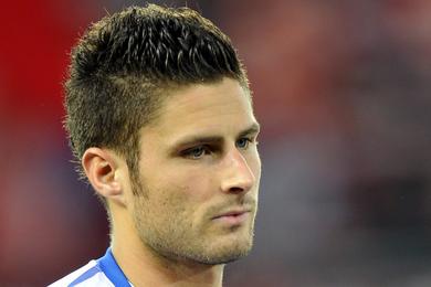 Transfert : tent par le Bayern, Giroud ne craint pas Gomez