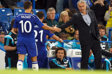 Chelsea : le beau geste d'Hazard qui n'enchante pas Mourinho...