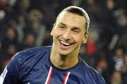 PSG : Ibrahimovic aime sa marionnette et l'engouement suscit autour de lui...