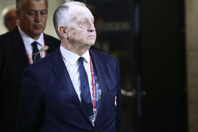 Lyon : Aulas crie au scandale pour défendre Fekir !