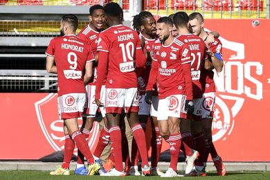 Efficace, Brest plonge Lens dans un cauchemar - Dbrief et NOTES des joueurs (SB29 4-0 RCL)