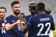 Giroud rpond, les Bleus terminent sur une bonne note - Dbrief et NOTES des joueurs (France 4-2 Sude)