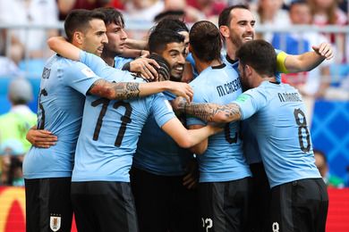 Costauds, les Uruguayens remportent la finale du Groupe A ! - Dbrief et NOTES des joueurs (Uruguay 3-0 Russie)