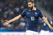 Equipe de France : "vous avez perdu une occasion de vous taire"... La rponse de Benzema  Le Grat !