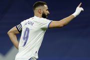 Les 10 infos  savoir sur la journe : Benzema puissance 301, le Bara frustr sur le fil, la folie Dortmund et Nkunku...