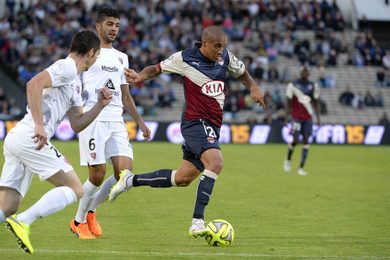 Les 7 infos  savoir sur la soire de Ligue 1 : Bordeaux vendange, Beauvue chanceux, Braithwaite  la Bergkamp...