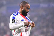 Lyon : Lacazette, le chant du cygne