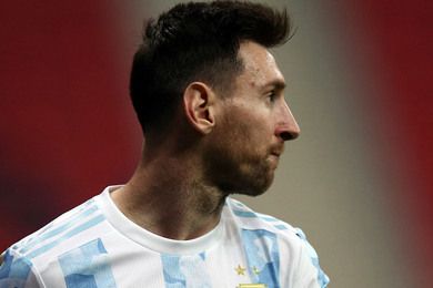 Argentine : victime d'un tacle assassin, Messi est pass proche de la catastrophe...