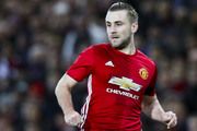 Manchester United : Mourinho scelle l'avenir de Shaw... en le chargeant (encore) !