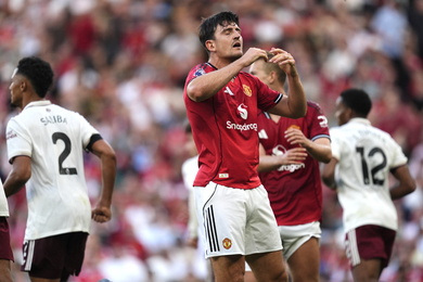 Les 8 infos  savoir sur la journe : MU tombe dj contre Arsenal, Chelsea doit, les trois promus battus en L1...