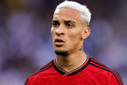 Manchester United : Antony écarté !