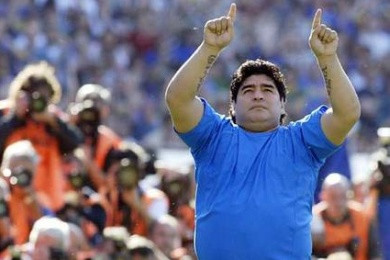 Maradona-Messi, la polmique enfle