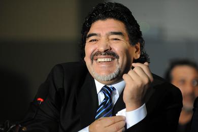 Bara : Guardiola, Messi, les problmes actuels... Maradona se confie et rve de s'asseoir sur le banc !