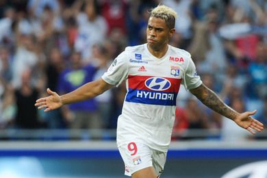 Lyon : 4 buts, des coquipiers sous le charme... Mariano commence fort !