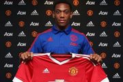 Manchester United : deux versions s'opposent pour les 30 M€ de bonus de Martial