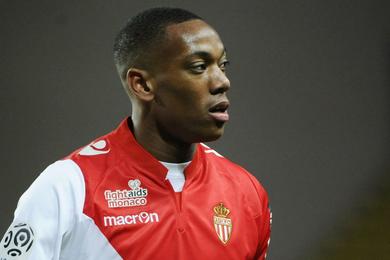Transfert : Lyon veut rapatrier Martial pour remplacer Gomis !