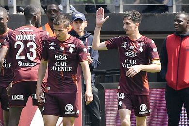Metz n'est pas mort, Lyon dit adieu  l'Europe ! - Dbrief et NOTES des joueurs (FCM 3-2 OL)