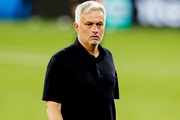 Roma : vis par une enqute de l'UEFA, Mourinho risque gros