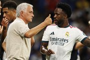 Real : l'arbitrage sur Vinicius, Mourinho met la pression