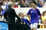 quipe de France : Domenech, les deux pieds dcolls sur Nasri !