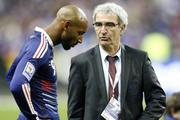 Top D�clarations : Domenech d�go�te Anelka du foot, Niang divorce de l'OM, Alonzo vide son sac...