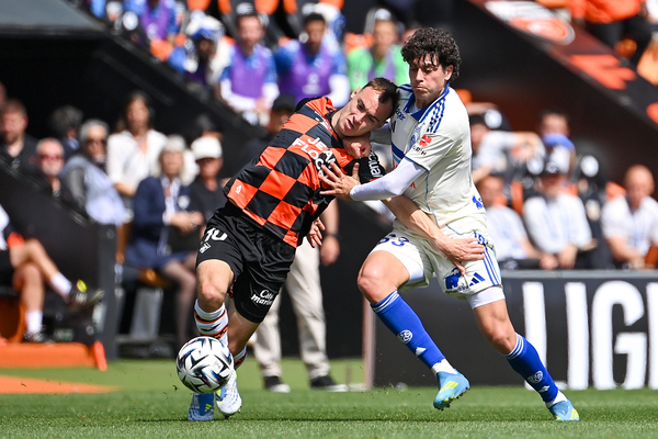 Renversant, Strasbourg arrache une folle victoire ! - Débrief et NOTES des joueurs (Lorient 2-3 Strasbourg)