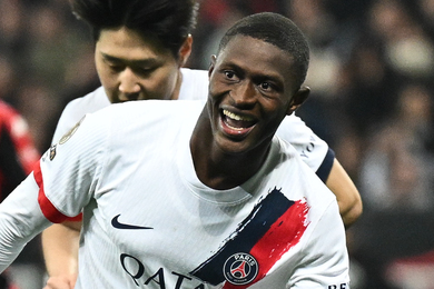 PSG : Nuno Mendes, arme totale