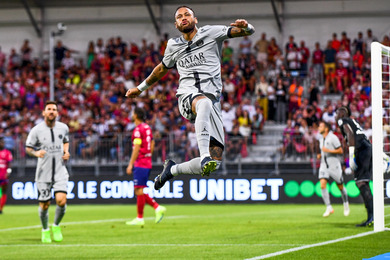 Avec un Neymar XXL et un Messi magique, Paris dbute par un carton - Dbrief et NOTES des joueurs (Clermont 0-5 PSG)