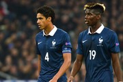Equipe de France : Pogba et Varane inquitent avant l'Euro 2016, Deschamps les rassure