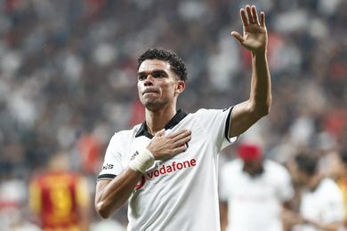 Mercato : Pepe quitte Besiktas par la grande porte