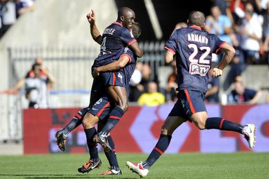 Le Paris Saint-Germain confirme, Toulouse s'enfonce
