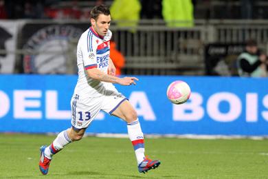 Transfert : Bisevac  Lyon oui, mais le PSG veut Rveillre en change