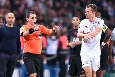 Angers : le penalty accord au PSG ne passe vraiment pas...