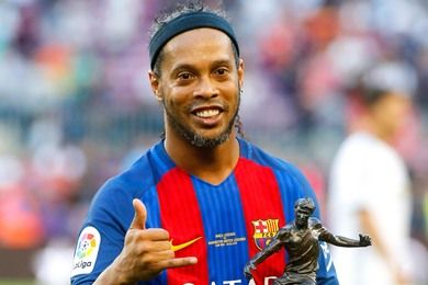 Bara : l'hritage de Messi, le retour de Neymar, les chances en C1... Les confessions de Ronaldinho