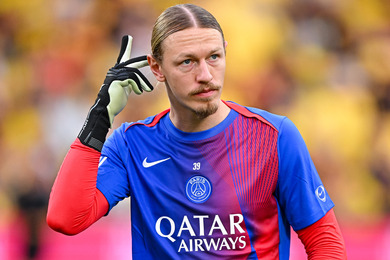PSG : Safonov s'inquite
