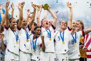 Les 8 infos  savoir sur Etats-Unis-Pays-Bas (2-0) : les Amricaines sur le toit du monde, Rapinoe superstar, un back-to-back...