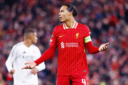 Mercato : le Real a dit non  Van Dijk