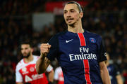 PSG : l'incroyable Ibrahimovic "survole" la Ligue 1 !